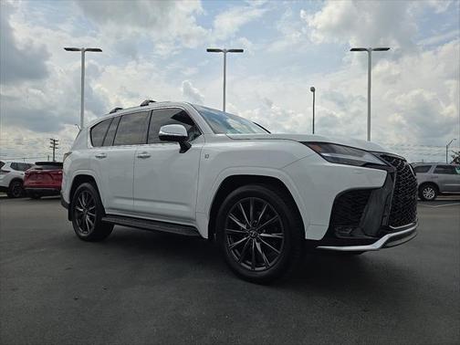 2022 Lexus LX 600 Base