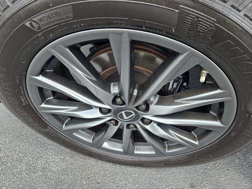2022 Lexus LX 600 Base