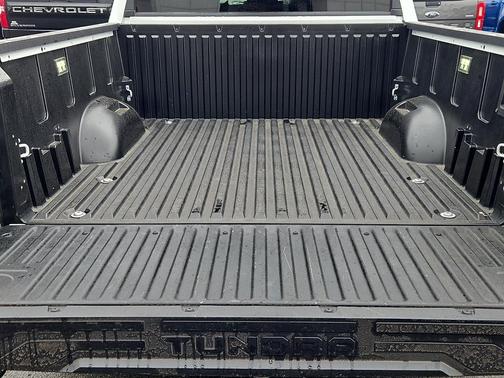 2024 Toyota Tundra Hybrid Platinum