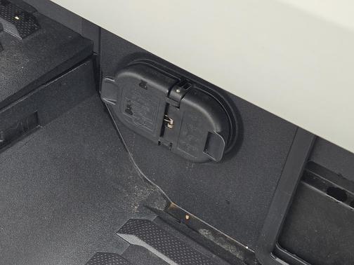 2024 Toyota Tundra Hybrid Platinum