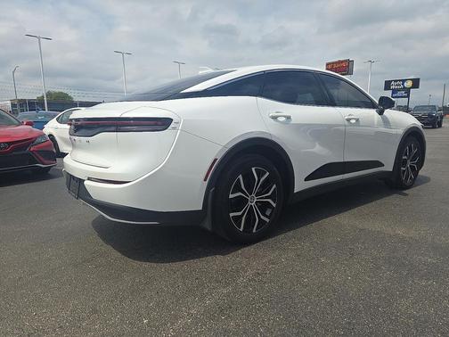 2025 Toyota Crown XLE