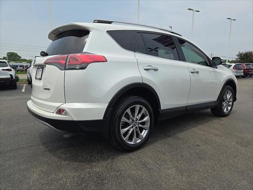 2017 Toyota RAV4 Limited