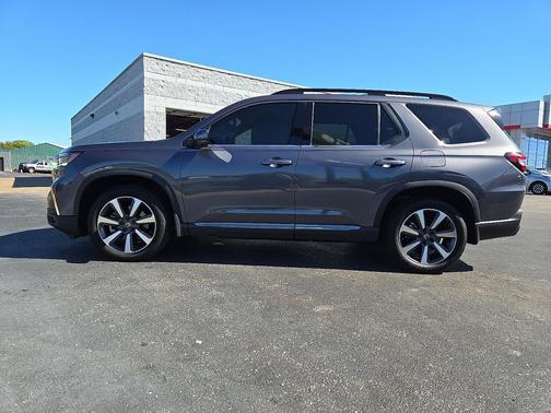 2023 Honda Pilot AWD Elite