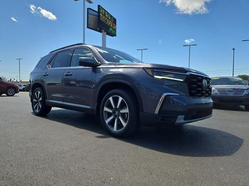 2023 Honda Pilot AWD Elite