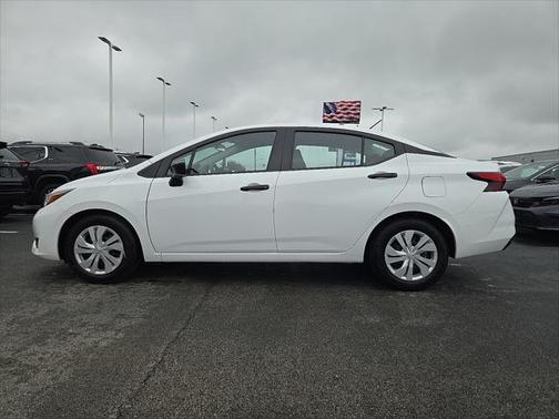 2024 Nissan Versa 1.6 S