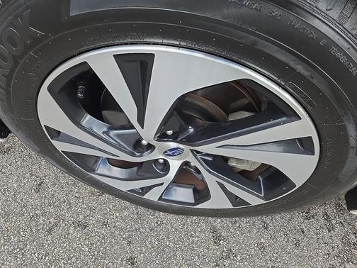 2022 Subaru Legacy Premium