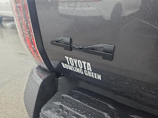 2023 Toyota Tundra Platinum