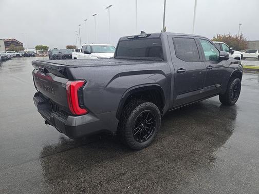 2023 Toyota Tundra Platinum