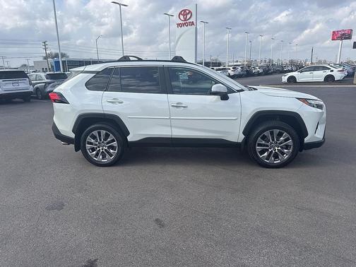 2022 Toyota RAV4 Limited