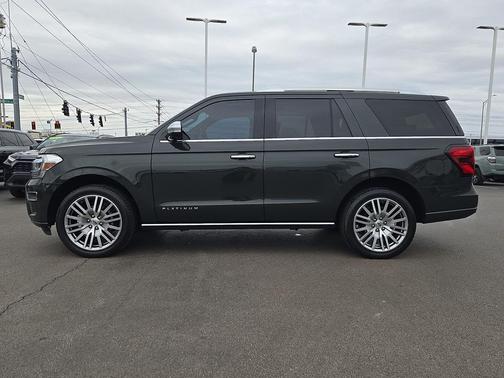 2022 Ford Expedition Platinum