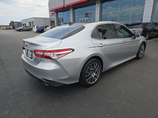 2018 Toyota Camry XLE
