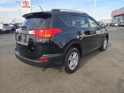 2014 Toyota RAV4 LE