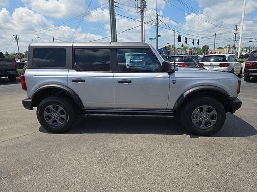 Silver Metallic 2024 Ford Bronco Big Bend