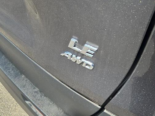 Magnetic Gray Metallic 2021 Toyota RAV4 LE