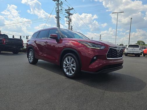 2022 Toyota Highlander Hybrid Limited