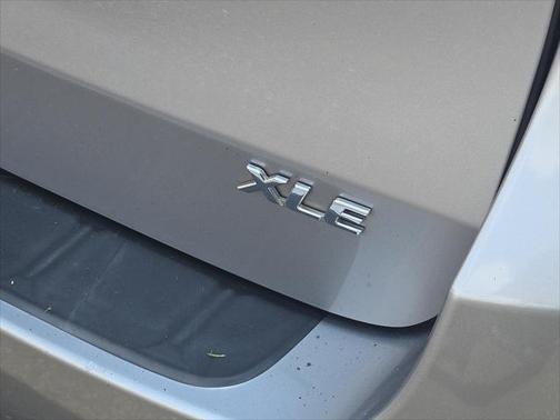 2011 Toyota Sienna XLE
