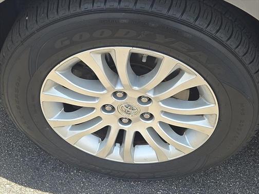 2011 Toyota Sienna XLE