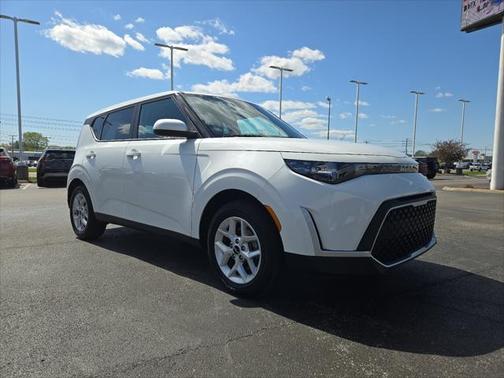 2024 Kia Soul LX