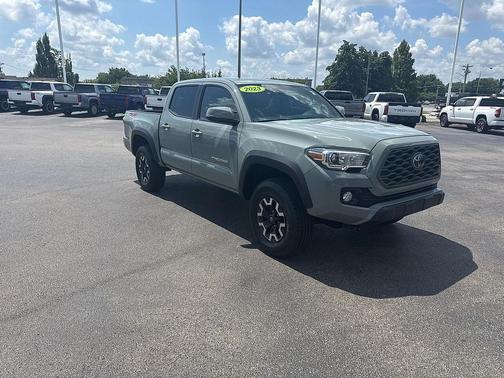 2023 Toyota Tacoma TRD Off Road