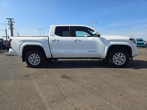 2024 Toyota Tacoma SR5