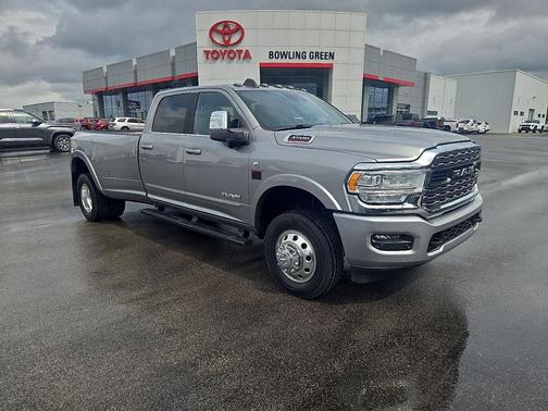 2023 RAM 3500 Limited Crew Cab 4x4 8' Box