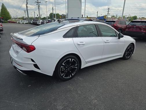 2023 Kia K5 GT-Line