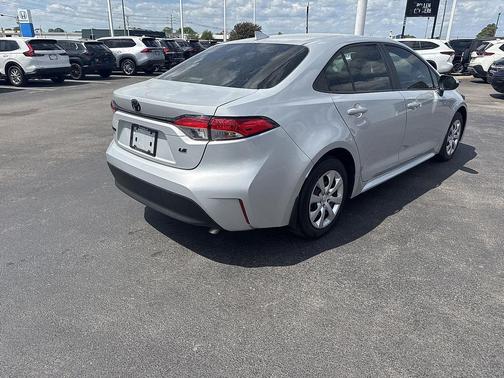Classic Silver Metallic 2024 Toyota Corolla LE