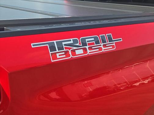2020 Chevrolet Silverado 1500 Custom Trail Boss