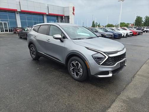 2024 Kia Sportage LX