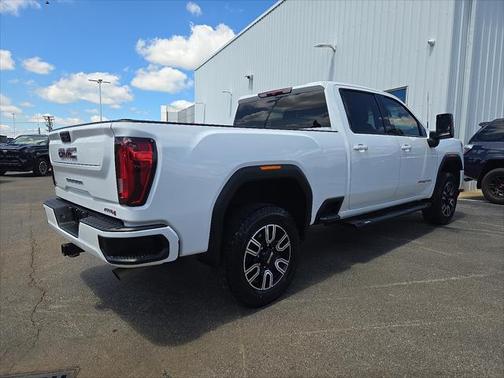 2021 GMC Sierra 2500 AT4