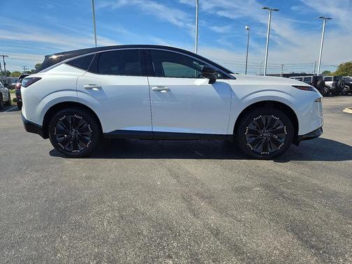 2025 Nissan Murano Platinum