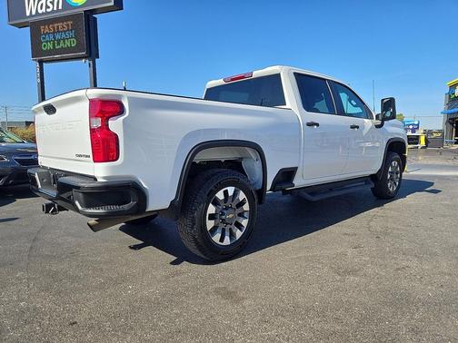2024 Chevrolet Silverado 2500 Custom