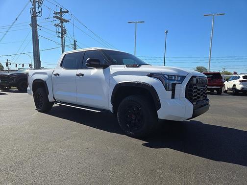 2022 Toyota Tundra Hybrid TRD Pro
