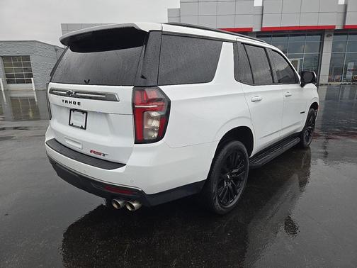 2022 Chevrolet Tahoe 4WD RST