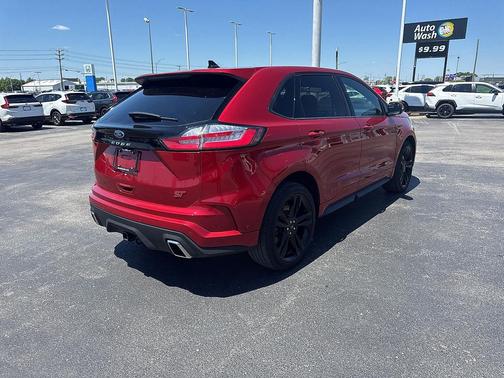 Rapid Red Metallic Tinted Clearcoat 2023 Ford Edge ST