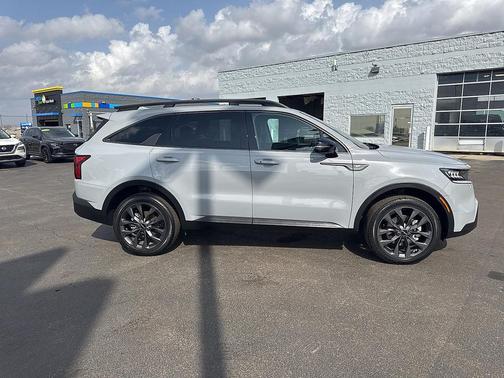 2023 Kia Sorento EX