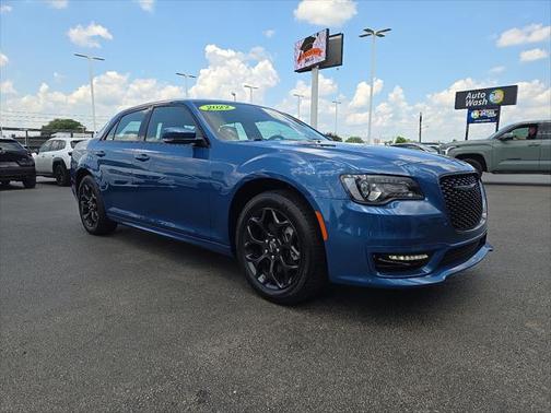 2022 Chrysler 300 Touring
