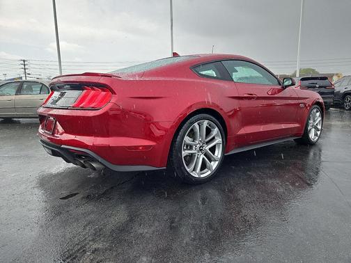 2022 Ford Mustang GT Premium