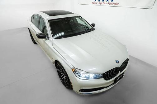 2018 BMW 740e xDrive iPerformance