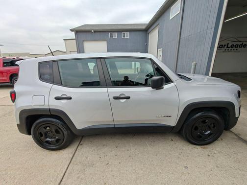 2015 Jeep Renegade Sport