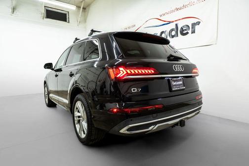 2020 Audi Q7 45 Premium Plus