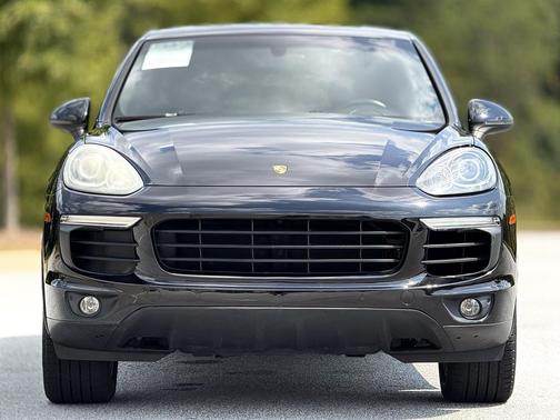 2016 Porsche Cayenne Cayenne