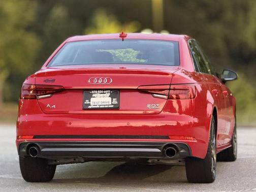 2017 Audi A4 2.0T Prestige