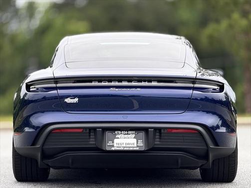 2022 Porsche Taycan 4S