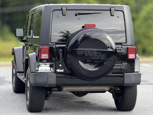 2016 Jeep Wrangler Unlimited Sahara