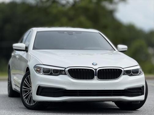 2019 BMW 530 530i