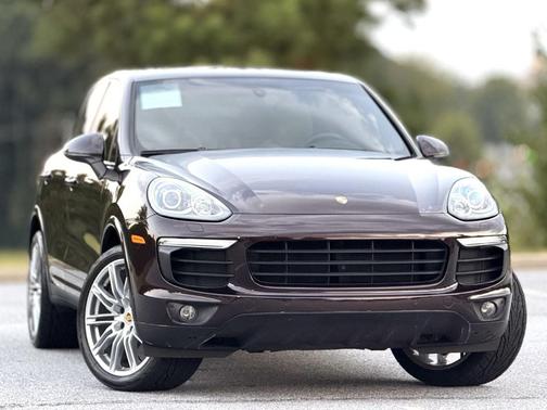 2018 Porsche Cayenne Platinum Edition