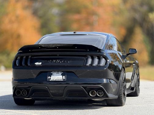 2018 Ford Shelby GT350 Base