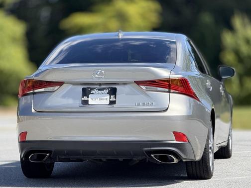 2018 Lexus IS 300 Base