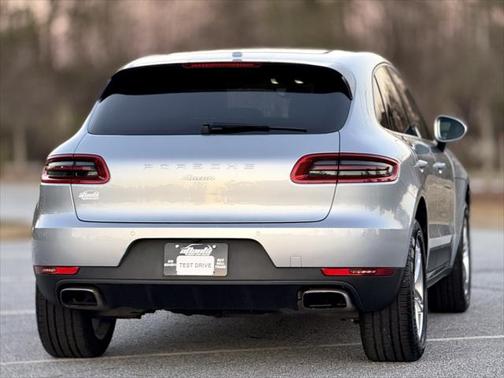 2017 Porsche Macan Base